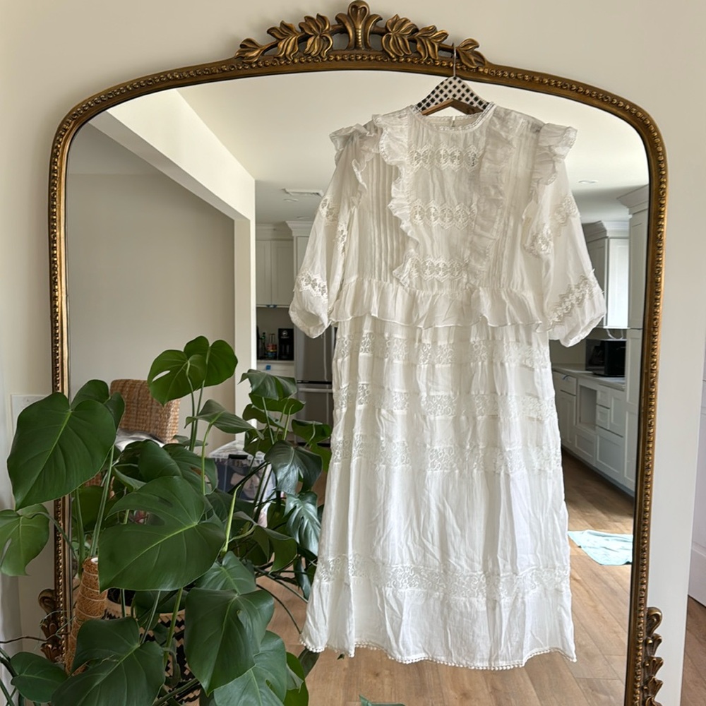 Beautiful NWT Object Cloud Dancer White Lace Dress
